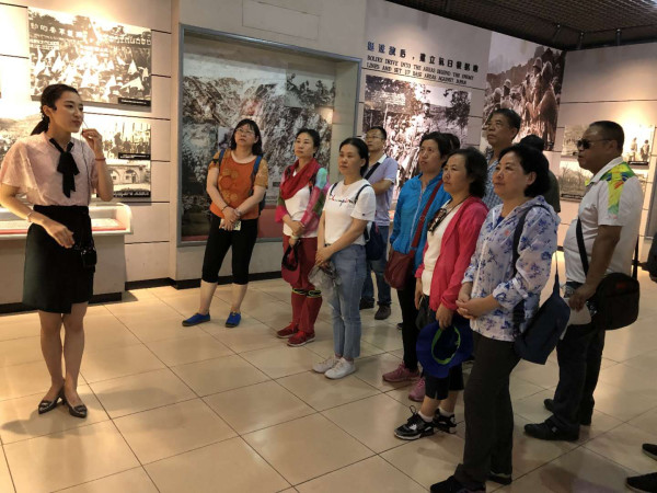 723a4a2fa08042b2bbff1efe2ec9ac92.jpg 3_副本.jpg
