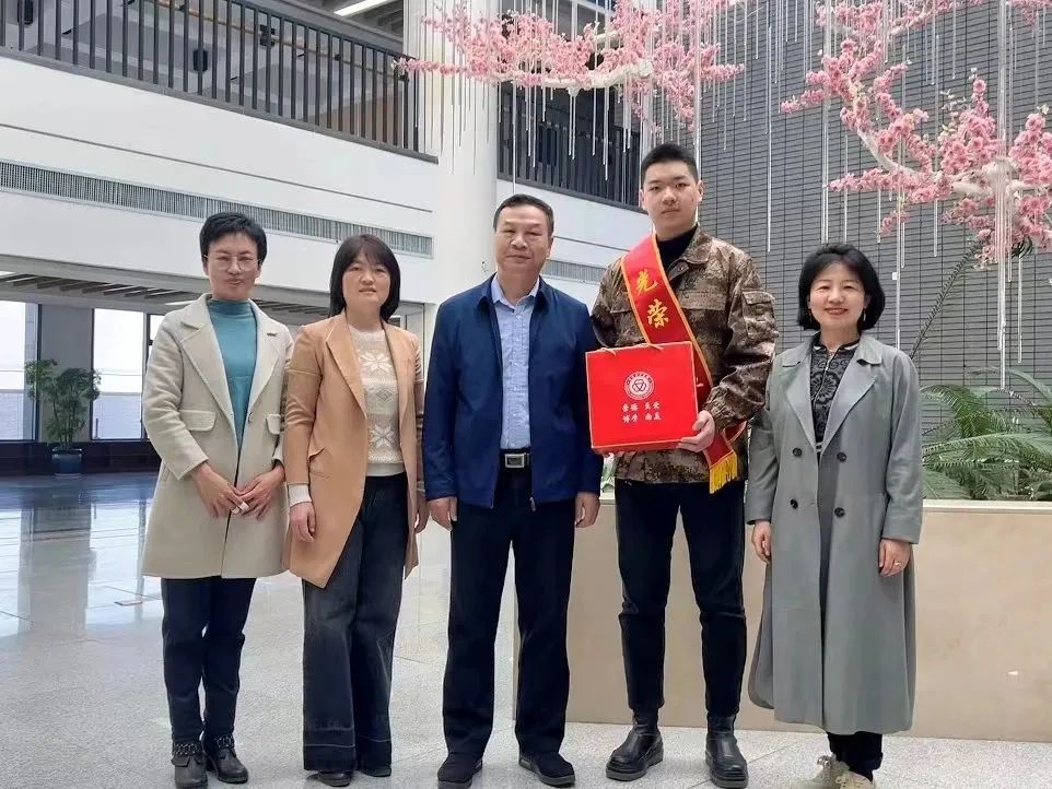 图片 图片